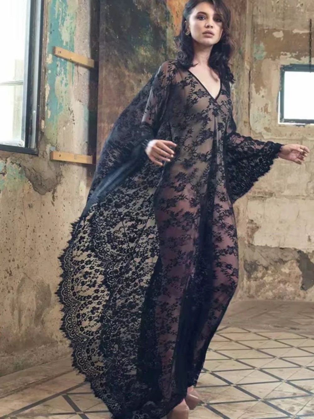 🆕 Black Lace Sheer Coverup Kimono Dress
Topper Rob Kaftan See Through OSFM NEW